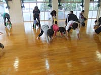 リズム運動